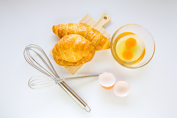 포토 JPG 해외이미지 음식 백그라운드 탁자 사람없음 갈색 주방 계란 검은색 식사 어둠 빵집 흰색 신선 아침식사 상품 밀 굽기 유기농 퍼프 롤 버터 프랑스어 고립 번 페스츄리 핸드메이드 해외202004 해외포토 문자 웰빙 빵 컬러 가구 곡류 상점 알 구이 파일형식 이미지허브