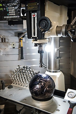 포토 JPG 스포츠 실내 취미 사람없음 기계 볼링 볼링공 볼링장 국내포토 공 내부 구기 볼링용품 파일형식