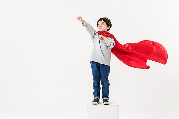 포토 JPG 스튜디오촬영 전신 응시 남자 어린이라이프 초등학생 어린이 남학생 실내 한명 서기 미소 소년 앞모습 한국인 망토 빨간망토 슈퍼맨포즈 소년한명만 국내포토 1 학생 라이프스타일 시선 뷰포인트 포즈 모션 표정 사람 동양인 내부 남자한명만 소년만 파일형식