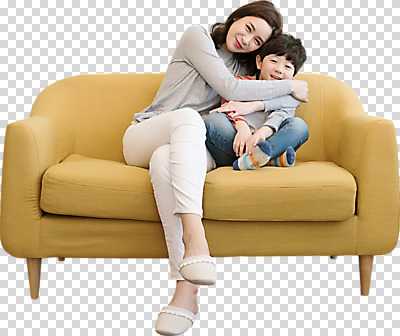 전신 편집 편집이미지 여자 남자 아들 어린이 가족 포옹 엄마 미소 앉기 성인 두명 앞모습 30대 소파 한국인 PNG 편집소스 아들바보 모자관계 뷰포인트 의자 관계 안기 모션 표정 사람 동양인 장년 파일형식