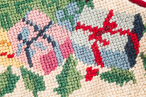 포토 JPG 해외이미지 계절 행복 리본 크리스마스 겨울 휴가 새해 기념 선물 사람없음 장식 빨간색 초록색 선물상자 산타클로스 축제 흰색 인사 활 주기 핸드메이드 해외202004 해외포토 기념일 감정 컬러 모션 상자 예절 파일형식 이미지허브