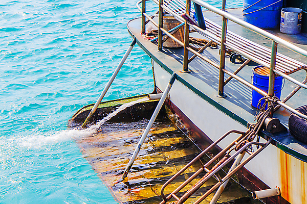 포토 JPG 해외이미지 라이프스타일 스포츠 바다 여행 요트 하늘 휴가 항해 사람없음 물 여름 파란색 항구 힘 경쟁 꿈 운전 에너지 프랑스 만 보트 재산 고급 크루즈 갑판 지중해 속도 함선 투자 연료 엔진 세대 독립 해외202004 해외포토 자연요소 계절 유럽 컬러 컨셉 배_교통 비즈니스 교통시설 모션 생활 금융 파일형식 이미지허브