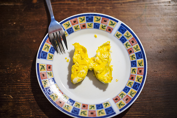 포토 JPG 해외이미지 모양 접시 디자인 음식 나비 포크 채소 탁자 건강 요리 사람없음 목재 계란 식사 어둠 아침식사 유기농 건강식 오믈렛 단백질 스크램블 핸드메이드 그리너리 해외202004 해외포토 나무 식기 웰빙 가구 곤충 재료 알 계란요리 영양소 파일형식 트랜드컬러 이미지허브