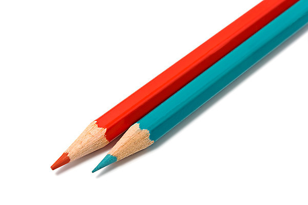 포토 JPG 해외이미지 디자인 백그라운드 추상 색연필 사람없음 빨간색 컬러풀 연필 펜 여러개 흰색 오브젝트 크레파스 섞기 스펙트럼 해외202004 해외포토 컬러 다수 무늬 학용품 필기구 파일형식 이미지허브