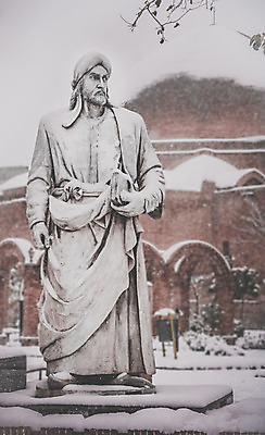 포토 JPG 해외이미지 아시아 백그라운드 겨울 건축양식 미술 동양인 사람없음 야외 건물 책 파란색 햇빛 조각상 숫자 추위 흰색 도시 가난 이슬람교 모스크 예술가 장면 지역 방문 북쪽 타운 시인 아랍어 이란 폭설 전경 해외202004 해외포토 직업 문자 건축물 계절 건축 나라 종교 컬러 컨셉 중동 문화예술 눈_날씨 인종 풍경 태양 조형물 자연재해 방향 파일형식 탑뷰 이미지허브