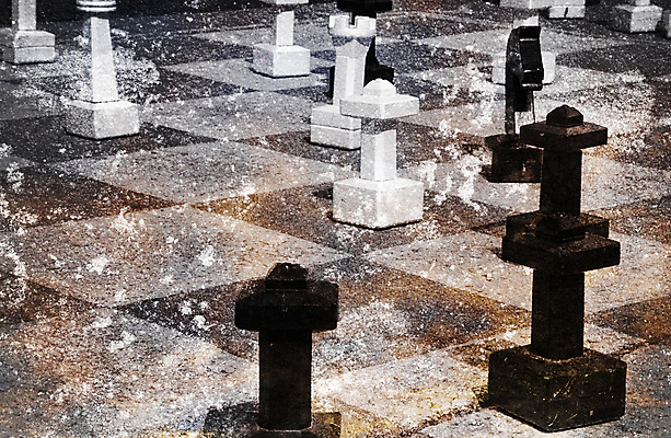 포토 JPG 해외이미지 조각 놀이 불꽃 사람없음 검은색 경쟁 수확 골동품 게임 흰색 우승 수비 역사 체스 선택 계획 왕 패배 체스판 비네팅 그런지 옛날 외교 정치 지능 지옥 화상 해외202004 해외포토 컬러 컨셉 농업 모션 불 촬영기법 최고 상처 파일형식 이미지허브