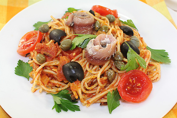 포토 JPG 해외이미지 음식 토마토 양파 파슬리 건강 마늘 요리 사람없음 양념 준비 올리브 냅킨 성분 볼로냐 살사댄스 해외202004 해외포토 열매 채소 춤 파일형식 이미지허브