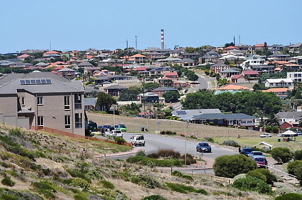 포토 JPG 해외이미지 나무 전통 외관 바다 조각 건축양식 창문 교실 지붕 주택 풍경 사람없음 건물 목재 장식 초록색 문 조약돌 바위 흰색 도시 역사 재산 클래식 고급 호주 맨션 조경 타운 리빙 부동산중개인 많음 해외202004 해외포토 식물 건축물 교육 건축 컬러 컨셉 재료 학교 부동산 금융 돌 오세아니아 중개인 파일형식 이미지허브