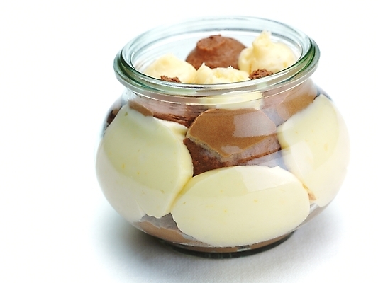 포토 JPG 해외이미지 실내 사람없음 한개 흰배경 푸딩 해외202004 해외포토 1 백그라운드 디저트 내부 흰색 파일형식 이미지허브