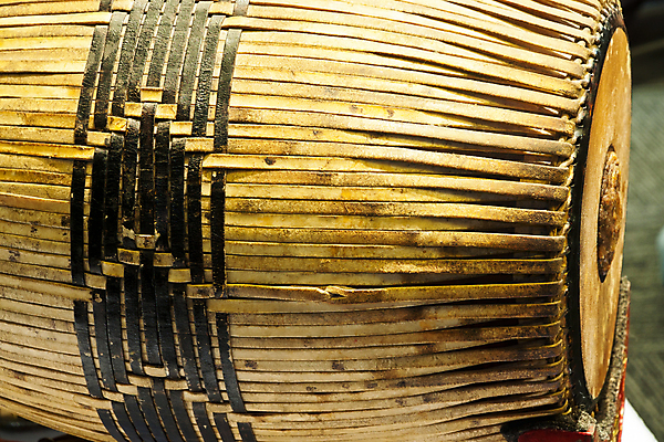 포토 JPG 해외이미지 전통 공원 교육 남자 행복 아시아 종교 음악 태국 놀이 기념 이야기 미술 동양인 풍경 여러명 사람없음 목재 빨간색 초록색 정원 교사 축제 소리 골동품 도구 영혼 보호 만족 대학교 북쪽 7월 뮤지컬 숭배 신앙심 옛날 해외202004 해외포토 나무 직업 공공시설 감정 나라 컬러 다수 컨셉 재료 학교 문화예술 사람 인종 날짜 방향 파일형식 이미지허브