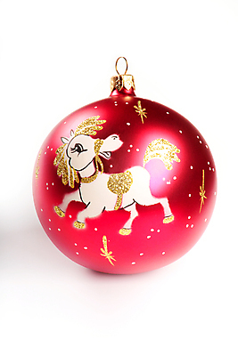 포토 JPG 해외이미지 1 전통 계절 백그라운드 크리스마스 겨울 공 휴가 새로움 새해 기념 매달리기 사람없음 장식 축제 흰색 축하 황금 12월 자르기 연도 오브젝트 고립 노엘 여의주 해외202004 해외포토 기념일 컬러 컨셉 모션 날짜 파일형식 이미지허브