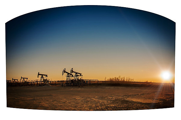 포토 JPG 해외이미지 산업 파노라마 풍경 사람없음 야외 태양 기계 일몰 장비 에너지 탐험 석유 발굴 러시아 연료 가스 펌프 시베리아 조작 해외202004 해외포토 자연요소 유럽 촬영기법 노을 파일형식 이미지허브