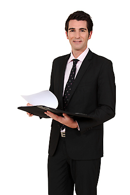 포토 JPG 해외이미지 손 교육 종이 컨셉 비즈니스 통신 아이디어 프레임 한명 그래픽 사무실 우주 금속 검은색 쪽지 침묵 정보 흰색 잡기 비즈니스맨 신용카드 메시지 책상 오브젝트 질감 문서 파일 클립 시트 패드 고립 서류판 공급 목차 레터헤드 해외202004 해외포토 1 남자 컬러 가구 모션 재질 사람 신체부위 금융 사무용품 소리 직장인 파일형식 이미지허브