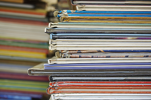 포토 JPG 해외이미지 교육 종이 과학 백그라운드 사람없음 책 쌓기 정보 덮개 역사 닫기 도서관 볼륨 수집 작가 읽기 보고서 대학교 문학 페이지 보관소 해외202004 해외포토 직업 학교 모션 뚜껑 저장 파일형식 이미지허브