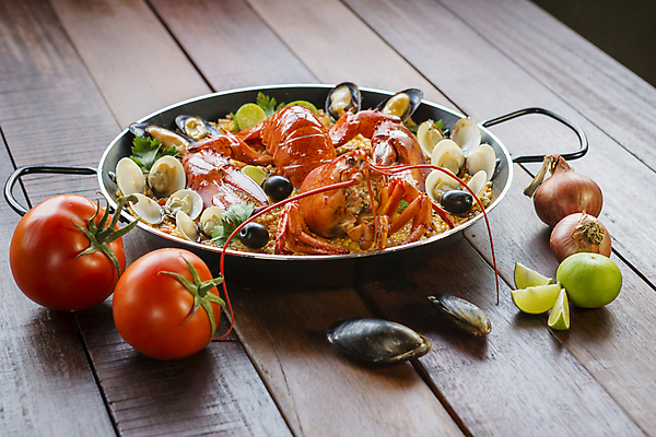 포토 JPG 해외이미지 전통 디자인 음식 백그라운드 컨셉 밥 조개 새우 갑각류 사람없음 우주 검은색 방 고명 스페인 바닷가재 레몬 해산물 순수 오징어 올리브 각도 서빙 홍합 문어 지역 향료 레시피 무료 발렌시아 사프란 석판 스페인어 입가심 스타일 카피스페이스 해외202004 해외포토 동물 열매 유럽 컬러 과일 어패류 연체동물 수중동물 공백 가재 향신료 향기 냄새 파일형식 이미지허브