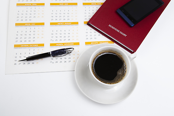 포토 JPG 해외이미지 비즈니스 사람없음 스마트폰 숫자 펜 디지털 다이어리 달력 흰색 시간 계획 전화기 계약 시트 월 정물화 목차 해외202004 해외포토 문자 컬러 컨셉 핸드폰 스마트기기 필기구 사무용품 날짜 그림 파일형식 이미지허브