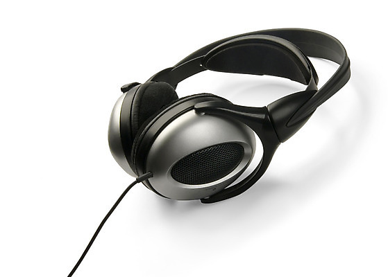 포토 JPG 해외이미지 직업 음악 노래 놀이 사람없음 머리 검은색 헤드폰 소리 콘서트 수확 악단 플러그 은색 볼륨 MP3 시원함 마이크 클럽 라디오 디스코 전자 귀 쇼 오디오 기어 멀티미디어 뮤지컬 팝 해외202004 해외포토 컬러 음향기기 농업 문화예술 신체부위 전자제품 공연 춤 파일형식 이미지허브