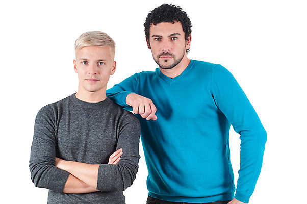 포토 JPG 해외이미지 백인 라이프스타일 커플 응시 옷 남자 포즈 셔츠 2 성공 서기 사람 정장 성인 두명 친구 유행 흰색 쌍 자신감 긍정 고립 심각 스타일 해외202004 해외포토 서양인 시선 감정 컬러 컨셉 상의 관계 모션 생활 파일형식 이미지허브