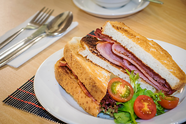 포토 JPG 해외이미지 접시 영어 음식 조각 백그라운드 토마토 부분 아침 샌드위치 건강 육류 돼지고기 사람없음 옆모습 갈색 검은색 식사 저녁식사 샐러드 햄버거 신선 체리 맛 아침식사 상추 밀 만취 먹기 가득함 속도 상쾌 슬라이스 심플 베이컨 점심식사 번 평야 귀리 해외202004 해외포토 주간 문자 식기 감정 빵 뷰포인트 컬러 컨셉 채소 과일 식재료 모션 자연 곡류 패스트푸드 술취함 파일형식 이미지허브
