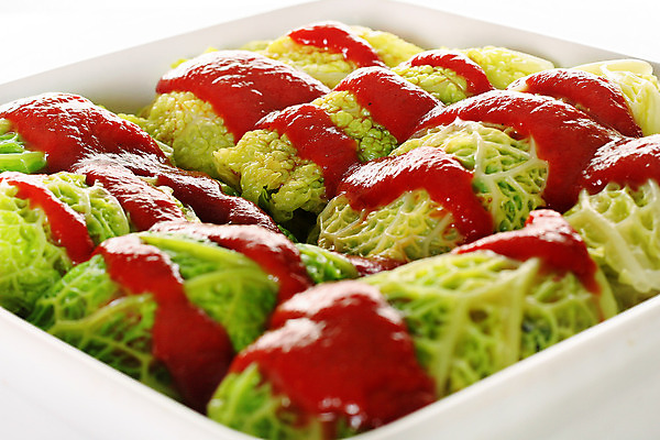 포토 JPG 해외이미지 전통 음식 잎 토마토 채소 포장 밥 양파 치즈 건강 육류 사람없음 빨간색 초록색 식사 저녁식사 흰색 신선 맛 두루마리 가득함 준비 양배추 레시피 점심식사 폭식 땅바닥 채식주의자 홈메이드 안락 해외202004 해외포토 식물 컬러 컨셉 식재료 유제품 바닥 채식 만들기 파일형식 이미지허브