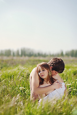 포토 JPG 해외이미지 백인 라이프스타일 커플 응시 계절 여자 남자 꽃 2 가족 맨발 휴식 함께함 사람 야외 두명 여름 친구 햇빛 기쁨 쌍 유혹 주말 내추럴 양발 전경 해외202004 해외포토 서양인 식물 시선 감정 컨셉 관계 발 풍경 생활 태양 파일형식 탑뷰 이미지허브