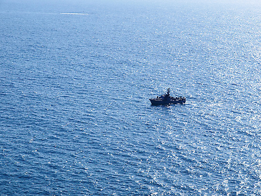 포토 JPG 해외이미지 무기 바다 교통시설 항해 경비 사람없음 물 힘 장비 총 구출 보호 결심 예측 방향 속도 군용 보안 함선 해군 감시 시스템 순찰 해외202004 해외포토 자연요소 교통 컨셉 배_교통 군대 안전 도움 시설 파일형식 이미지허브