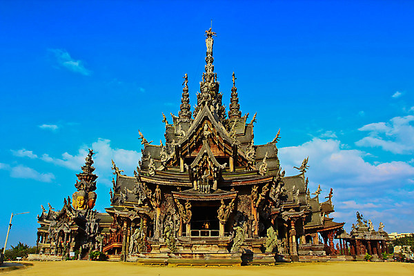 포토 JPG 해외이미지 나무 아시아 종교 전통문화 조각 불교 건축양식 파타야 태국 하늘 사랑 사람 풍경 사람없음 야외 목재 파란색 관광지 햇빛 조각상 정원 동남아시아 농촌 사찰 영혼 보안 신화 방문 천연기념물 명승지 보호구역 사실 힌두교 해외202004 해외포토 식물 전통 건축 감정 나라 문화 컬러 여행 재료 종교건축 안전 태양 조형물 시골 구역 파일형식 이미지허브