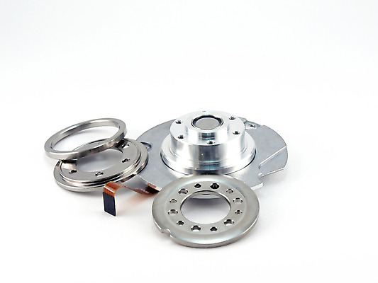 포토 JPG 해외이미지 부분 사람없음 전자제품 반사 금속 자료 거울 장비 운전 추위 정보 반지 원형 구멍 그룹 은색 연결 묘사 오브젝트 보안 객실 수납 자석 모터 관리자 돌리기 하드웨어 해외202004 해외포토 도형 컬러 장신구 모션 재질 안전 컴퓨터 파일형식 이미지허브