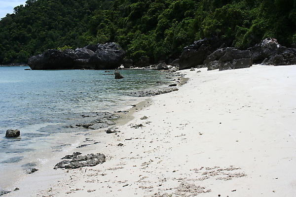 포토 JPG 해외이미지 문화 바다 섬 여행 불교 태국 하늘 휴가 코끼리 동양인 풍경 사람없음 여름 쪽지 블록 꿈 신혼여행 바위 용 도시 마사지 만 보트 스노클링 시장 황금 승려 폐허 그림 악어 천국 테라피 석호 메콩강 재규어 파라다이스 해외202004 해외포토 계절 아시아 종교 결혼 배_교통 포유류 파충류 인종 뷰티 돌_바위 수상스포츠 성직자 파일형식 이미지허브