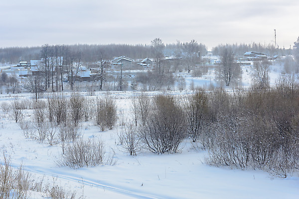 포토 JPG 해외이미지 나무 식물 구름 디자인 계절 공원 도로 길 여행 백그라운드 겨울 밭 자연 하늘 지붕 날씨 산 주택 풍경 사람없음 야외 목재 빛 울타리 햇빛 태양 마을 환경 맑음 냉동 얼음 검은색 추위 흰색 나뭇가지 시골 기둥 숲 오두막 언덕 서리 장면 상록수 침엽수 전나무 원뿔 내추럴 교외 방법 선로 제설기 가문비나무 수평선 해외202004 해외포토 자연요소 도형 공공시설 건축 컬러 농업 재료 교통시설 건물 담장 생태계 제설 파일형식 이미지허브