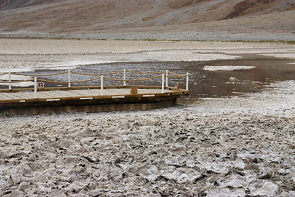 포토 JPG 해외이미지 호수 모래 여행 자연 산 건조 국립공원 풍경 사람없음 환경 미국 사막 죽음 버리기 캘리포니아 소금 폭풍 대야 해외202004 해외포토 공원 북아메리카 모션 날씨 생태계 파일형식 이미지허브