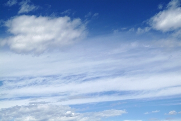 포토 JPG 해외이미지 구름 디자인 계절 종교 백그라운드 패턴 자연 하늘 날씨 불꽃 풍경 사람없음 여름 파란색 빛 글로벌 햇빛 평화 우주 환경 맑음 광선 흰색 예측 남색 수집 순수 천국 솜털 산소 내추럴 기본 오존 자외선 해외202004 해외포토 자연요소 컬러 컨셉 무늬 불 태양 원소 생태계 파일형식 이미지허브