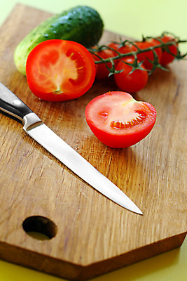 포토 JPG 해외이미지 음식 조각 백그라운드 다이어트 토마토 채소 재료 방울토마토 자연 탁자 오이 건강 요리 사람없음 목재 빨간색 초록색 주방 식당 식사 저녁식사 샐러드 신선 칼 맛 자르기 먹기 상쾌 유기농 날것 내추럴 점심식사 생식 생태학 채식주의자 해외202004 해외포토 나무 웰빙 교육 감정 컬러 가구 컨셉 모션 상점 생태계 채식 파일형식 이미지허브