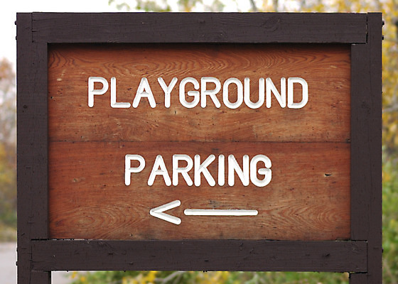 포토 JPG 해외이미지 전통문화 조각 여행 자연 날씨 휴가 사람없음 야외 목재 단어 갈색 흰색 농촌 황무지 널 놀이터 사인 질감 심플 구식 옛날 해외202004 해외포토 나무 문자 전통 문화 컬러 재료 놀이 시골 생태계 파일형식 이미지허브