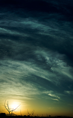 포토 JPG 해외이미지 구름 하늘 날씨 사람없음 파란색 덮개 물방울 흐림 해외202004 해외포토 자연요소 컬러 뚜껑 파일형식 이미지허브