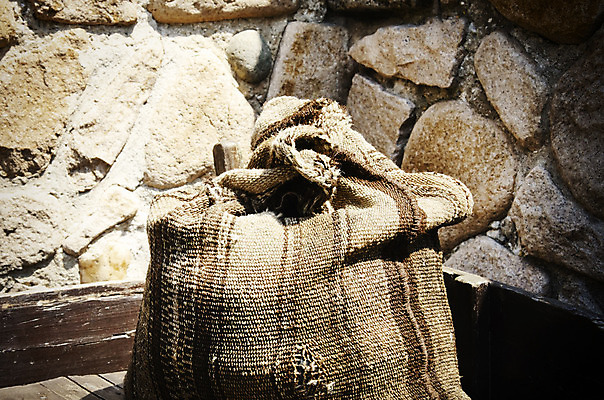 포토 JPG 해외이미지 전통 커피 밧줄 농업 가방 아프리카 추상 사람없음 갈색 수확 직물 거친 삼베 오브젝트 질감 캔버스 자루 섬유 옛날 해외202004 해외포토 잡화 나라 산업 음료 줄 컬러 무늬 파일형식 천_직물 이미지허브