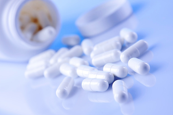 포토 JPG 해외이미지 라이프스타일 음식 스포츠 과학 컨셉 신체 다이어트 자연 건강 사람없음 파란색 알약 약 흰색 바 몸무게 약국 체육관 보충 마약 해외202004 해외포토 컬러 의학 생활 생태계 파일형식 이미지허브