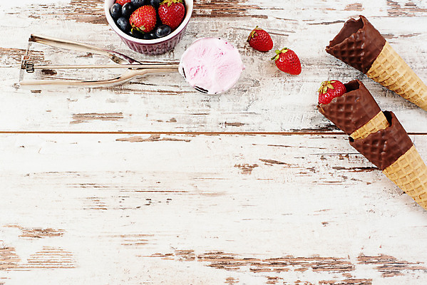 포토 JPG 해외이미지 디자인 열매 음식 분홍색 백그라운드 과일 공 딸기 아이스크림 디저트 사람없음 빨간색 여름 컬러풀 우주 초콜릿 숟가락 냉동 얼음 우유 추위 흰색 신선 뜨거움 사발 달콤 맛 상품 정상 크림 오브젝트 국자 상쾌 블루베리 원뿔 와플 바닐라 젤라또 해외202004 해외포토 자연요소 도형 식물 계절 감정 컬러 컨셉 주방용품 유제품 수저 사기그릇 파일형식 이미지허브