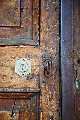 포토 JPG 해외이미지 전통 디자인 백그라운드 패턴 건축양식 벽지 추상 출입구 주택 손잡이 사람없음 건물 목재 장식 빨간색 갈색 문 금속 검은색 수확 골동품 흰색 시골 못 철 묘사 질감 잠금 보안 대문 볼트 열쇠구멍 구식 그런지 옛날 스타일 해외202004 해외포토 나무 건축물 건축 컬러 무늬 농업 재료 재질 안전 공구 파일형식 이미지허브