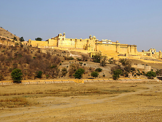포토 JPG 해외이미지 전통 디자인 아시아 벽 여행 백그라운드 건축양식 휴가 벽돌 풍경 사람없음 건물 장식 파란색 컬러풀 도시 성 역사 인도인 힌두교 해외202004 해외포토 외국인 건축물 건축 나라 종교 컬러 동양인 파일형식 이미지허브