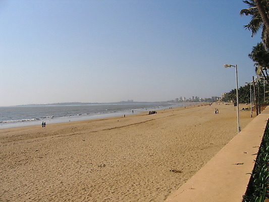 포토 JPG 해외이미지 아시아 모래 바다 하늘 휴가 기념 손바닥 사람 사람없음 물 여름 태양 갈색 수영 봄 바위 도시 해외202004 해외포토 자연요소 손 계절 나라 컬러 돌_바위 수상스포츠 파일형식 이미지허브