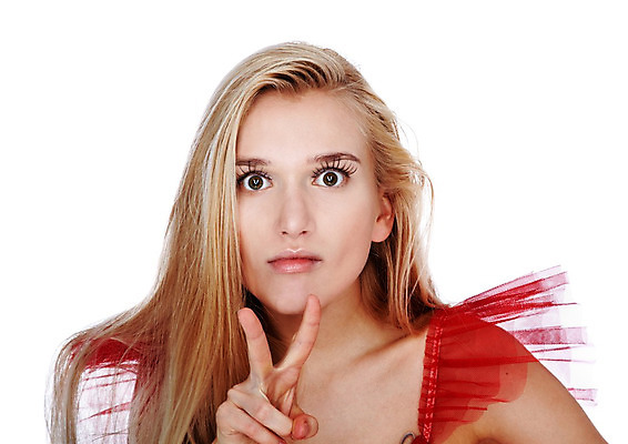 포토 JPG 해외이미지 백인 모델 1 응시 드레스 여자 유럽 얼굴 한명 사람 빨간색 금발 유행 평화 흰색 해외202004 해외포토 서양인 헤어스타일 시선 옷 나라 컬러 컨셉 신체부위 파일형식 이미지허브