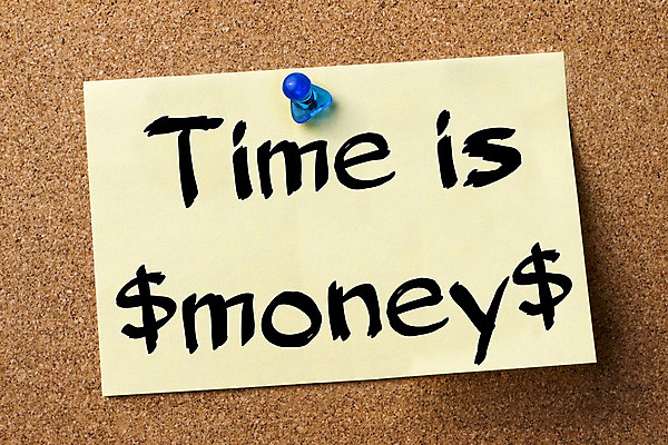 포토 JPG 해외이미지 종이 컨셉 돈 비즈니스 설계 아이디어 광고판 사람없음 금융 파란색 사무실 노란색 사무용품 시간 업무 메시지 재산 압정 가치 조언 해외202004 해외포토 컬러 문구용품 알림판 경제 작업 판 파일형식 이미지허브