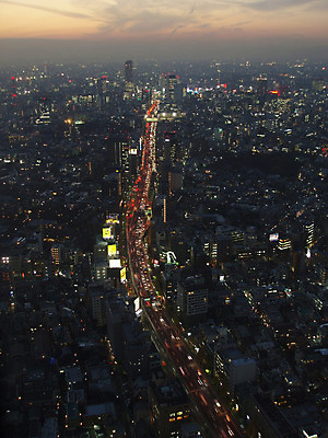 포토 JPG 해외이미지 하늘 거리 사람없음 건물 도시풍경 일본 검은색 일몰 도시 도쿄 야간 스카이라인 해외202004 해외포토 자연요소 건축물 아시아 컬러 풍경 노을 파일형식 이미지허브