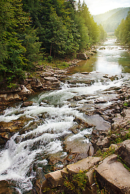 포토 JPG 해외이미지 나무 식물 구름 계절 공원 여행 잎 모션 자연 하늘 산 풍경 사람없음 야외 목재 초록색 물 여름 파란색 강 봄 폭포 흐름 가을 바위 신선 개울 숲 내추럴 해외202004 해외포토 자연요소 공공시설 컬러 컨셉 재료 돌_바위 생태계 파일형식 이미지허브