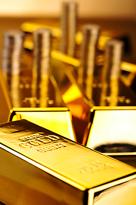 포토 JPG 해외이미지 실내 사람없음 아웃포커스 금융 동전 황금 금괴 동전탑 해외202004 해외포토 돈 촬영기법 내부 경제 쌓기 파일형식 이미지허브