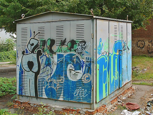 포토 JPG 해외이미지 나무 잎 벽돌 미술 사람없음 빨간색 초록색 파란색 금속 힘 회색 에너지 위험 철 부식 정사각형 먼지 통조림 현재 해외202004 해외포토 도형 식물 컬러 컨셉 재질 문화예술 파일형식 이미지허브