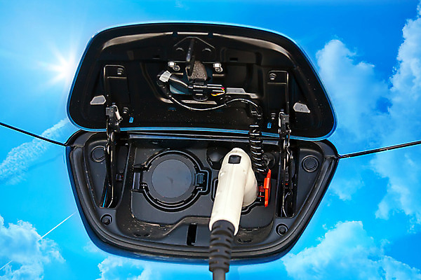 포토 JPG 해외이미지 외관 산업 교통시설 자동차 거리 주택 사람없음 야외 환경 힘 재활용 절약 콘센트 플러그 역 연결 주차 묘사 에코 연료 잭 잡종 충전 모터 베터리 생태학 요금 해외202004 해외포토 교육 육상교통 교통 컨셉 건물 시설 친환경 파일형식 이미지허브