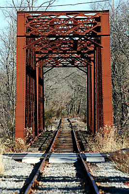 포토 JPG 해외이미지 여행 건축양식 교통시설 하늘 사람없음 기차 철 옛날 철강 해외202004 해외포토 건축 육상교통 교통 대중교통 시설 파일형식 이미지허브