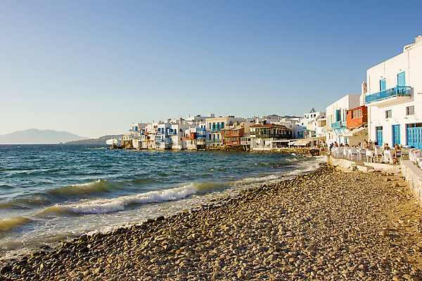 포토 JPG 해외이미지 바다 건축양식 풍경 해변 사람없음 관광지 맑음 그리스 타운 미코노스섬 해외202004 해외포토 건축 유럽 섬 여행 날씨 도시 파일형식 이미지허브